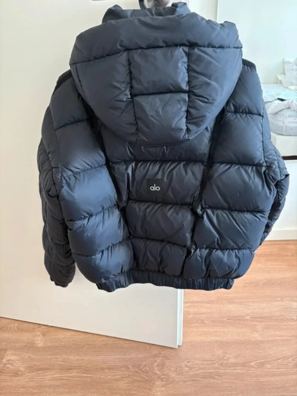 Alo Yoga Black Hooded Quilted Puffer Jacket XS